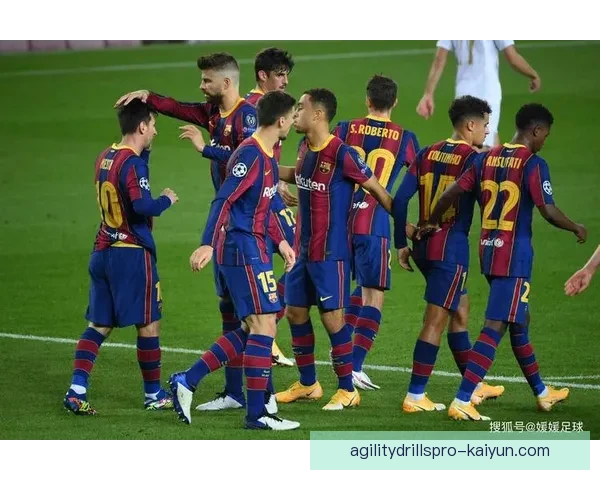 安特卫普在新赛季表现稳健，持续吸引球迷关注的比赛亮点分析