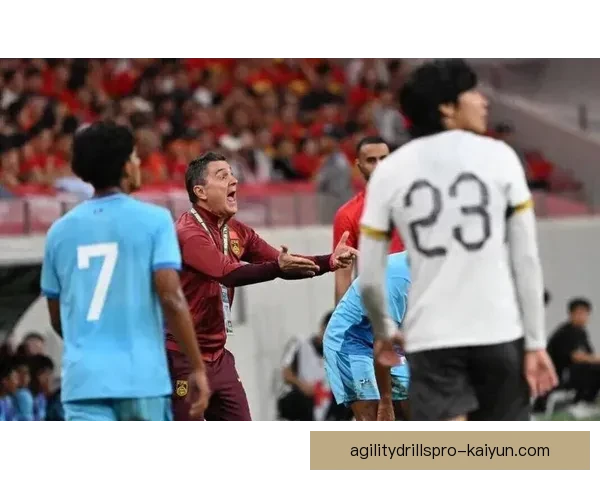 近期足球赛事频现爆冷赛果，多支强队意外失利引关注